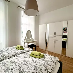 City-apartment In Apartamento